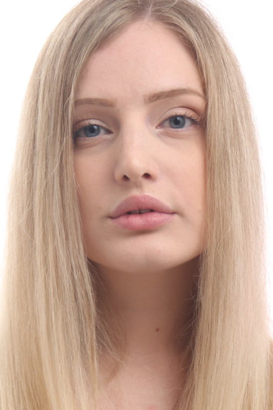 ヨハンナ・O モデル/タレント 詳細画面 東京で外国人モデル・タレント・ナレーターをお探しならフリー・ウエイブ