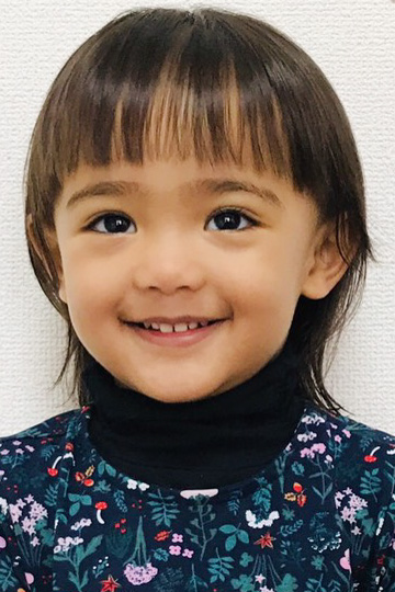 外国人モデル ルシア・Yの写真