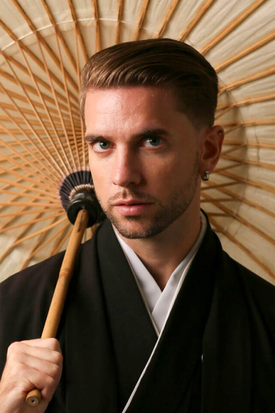 ティモシー・R モデル/タレント 詳細画面 東京で外国人モデル・タレント・ナレーターをお探しならフリー・ウエイブ