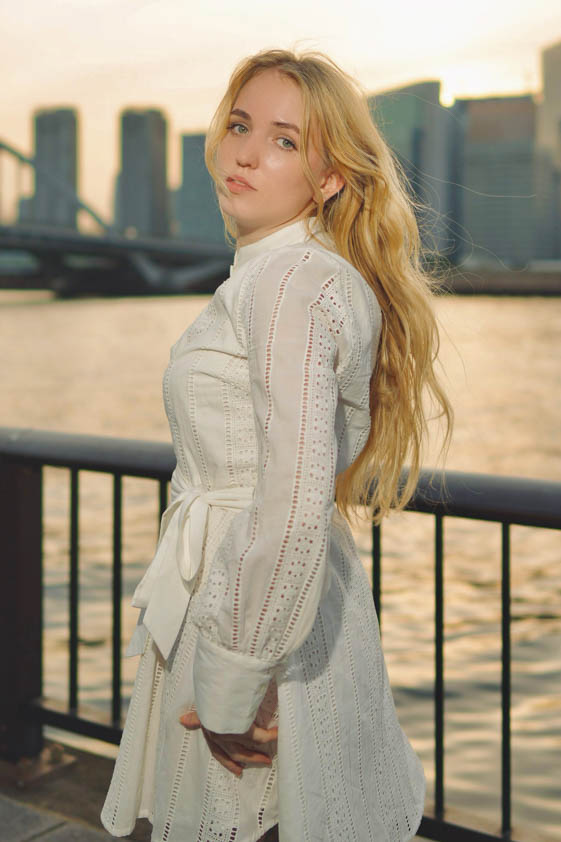 ヴィクトリー モデル/タレント 詳細画面 東京で外国人モデル・タレント・ナレーターをお探しならフリー・ウエイブ