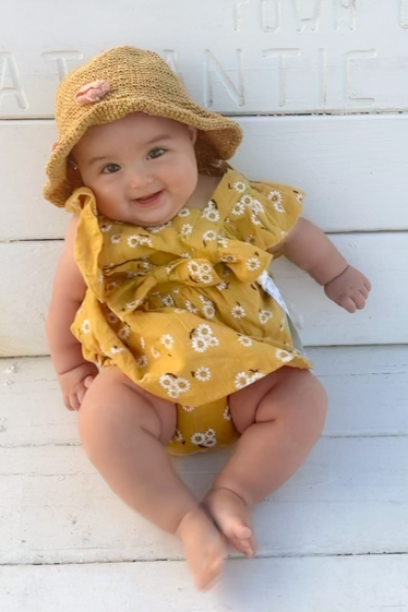 エラ・P モデル/タレント 詳細画面 東京で外国人モデル・タレント・ナレーターをお探しならフリー・ウエイブ