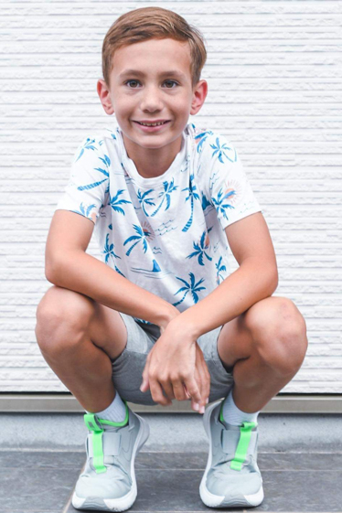 マイケル・AR モデル/タレント 詳細画面 東京で外国人モデル・タレント・ナレーターをお探しならフリー・ウエイブ