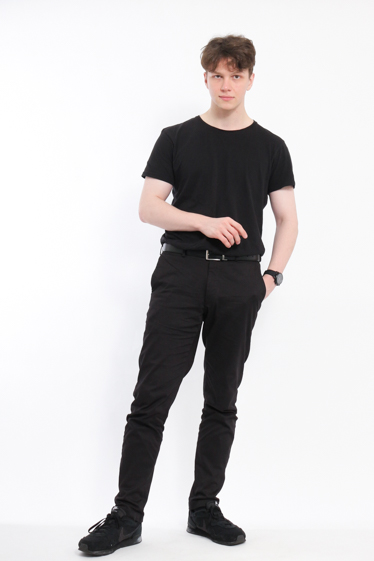 ルーカス・B モデル/タレント 詳細画面 東京で外国人モデル・タレント・ナレーターをお探しならフリー・ウエイブ