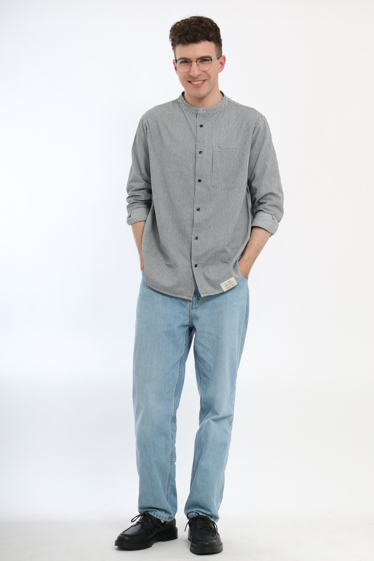 プシェメク モデル/タレント 詳細画面 東京で外国人モデル・タレント・ナレーターをお探しならフリー・ウエイブ