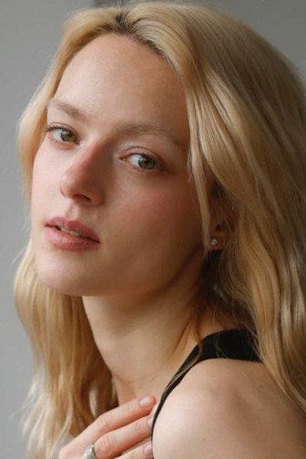タマラ・A（Tamara A）のタレント写真1｜外国人モデル事務所フリー・ウエイブ