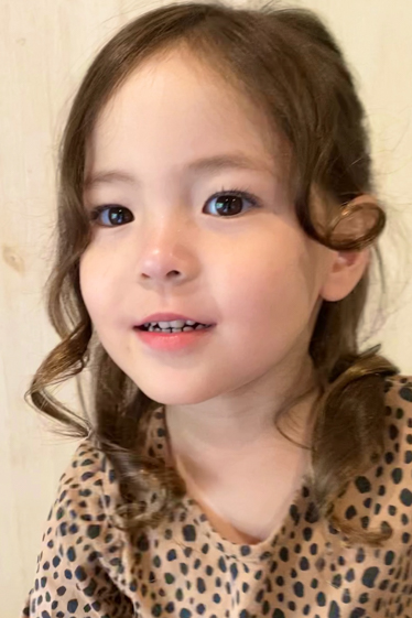 外国人モデル ハナ・BUの写真4