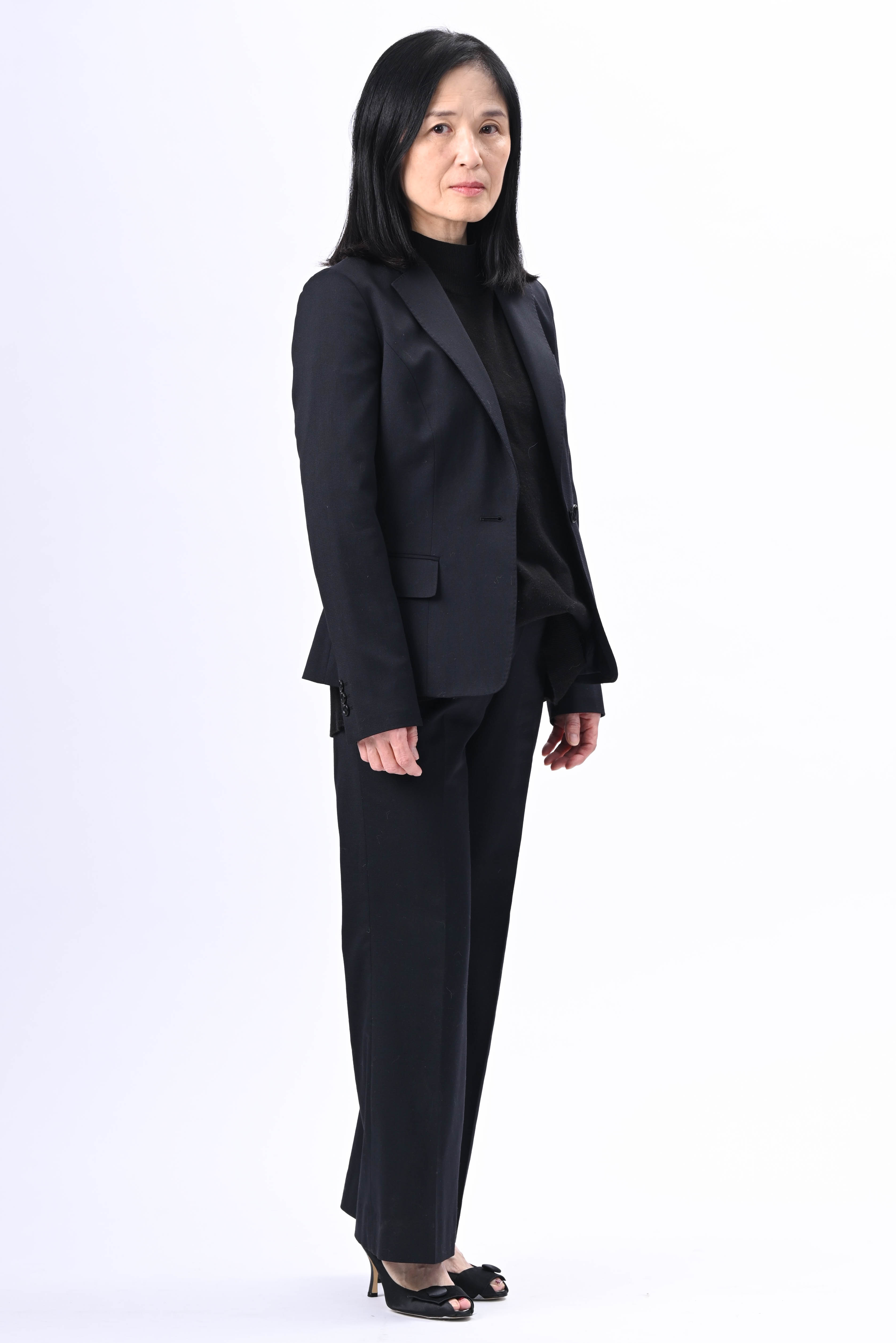 藤井亜紀（Fujii Aki）のタレント写真4｜外国人モデル事務所フリー・ウエイブ
