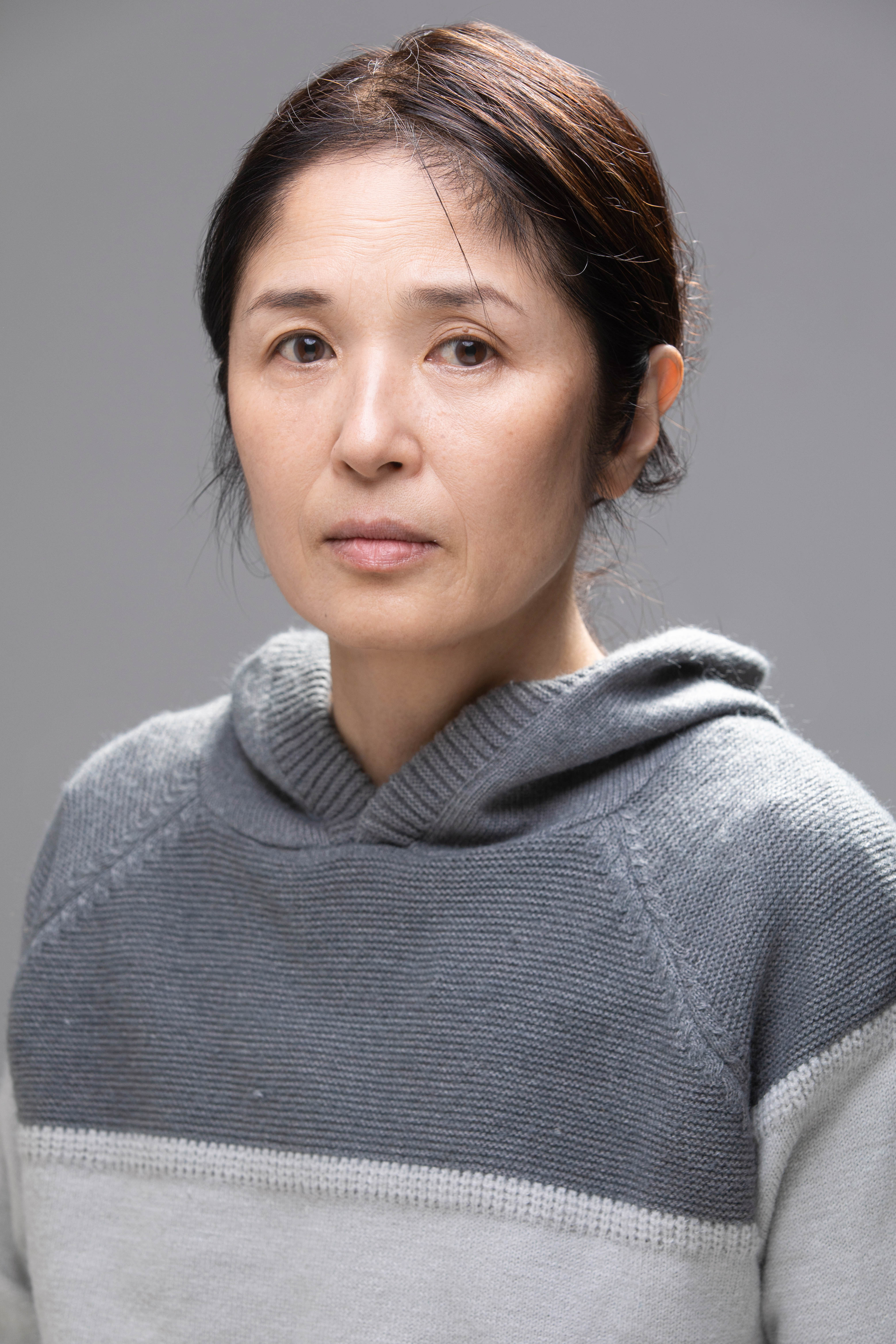 藤井亜紀（Fujii Aki）のタレント写真5｜外国人モデル事務所フリー・ウエイブ