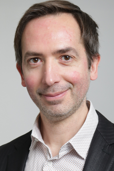 外国人モデル ニコラ・Cの写真