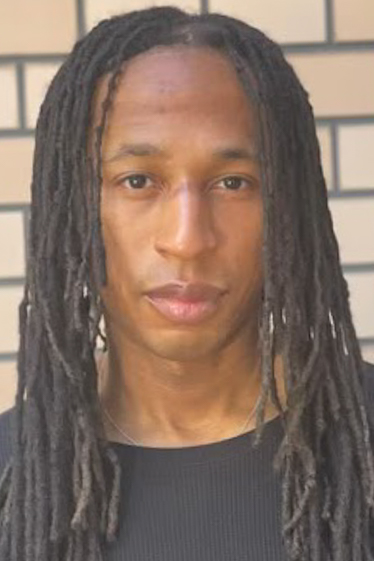 ナヨ（Nayo）のナレーター画像1｜バイリンガル／外国人ナレーター事務所フリー・ウエイブ