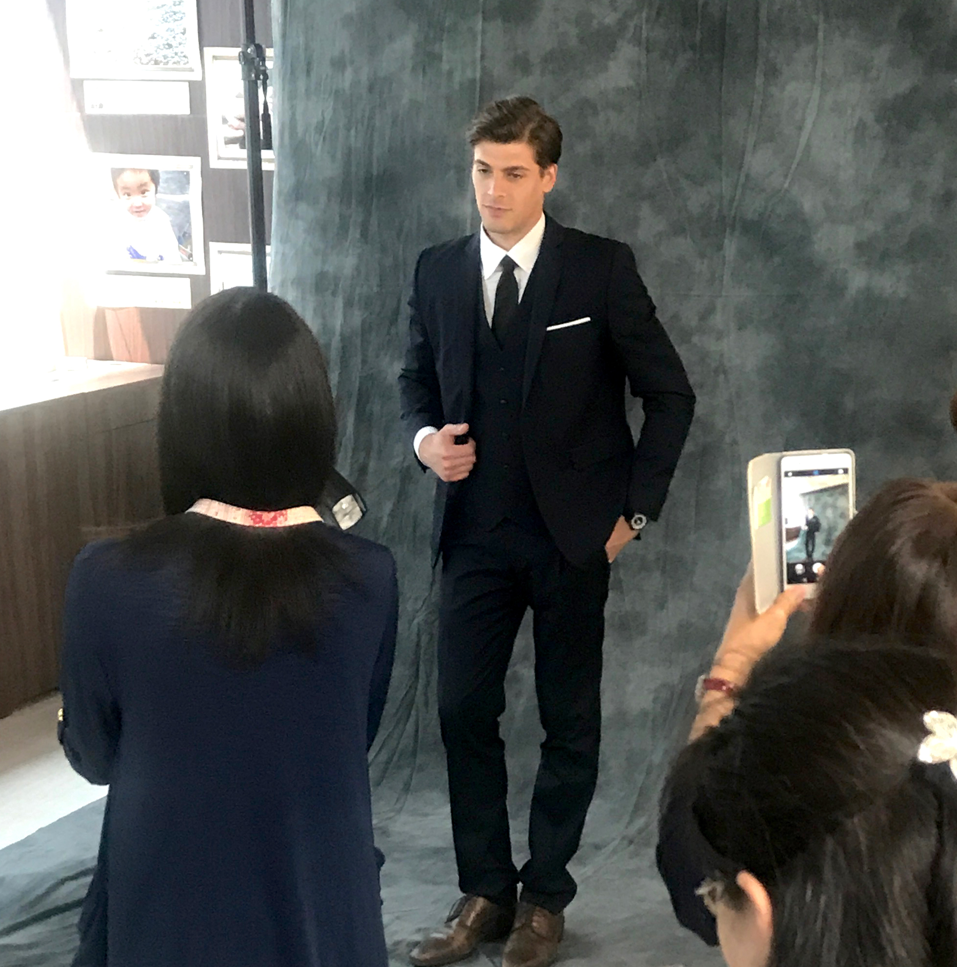 Concept LABI Tokyo キャノンEOS購入特典ポートレート撮影講座に外国人モデルのマチュー・Fが登場しました！