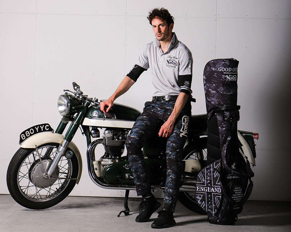 Norton GOLFに外国人モデルのメディが掲載中！